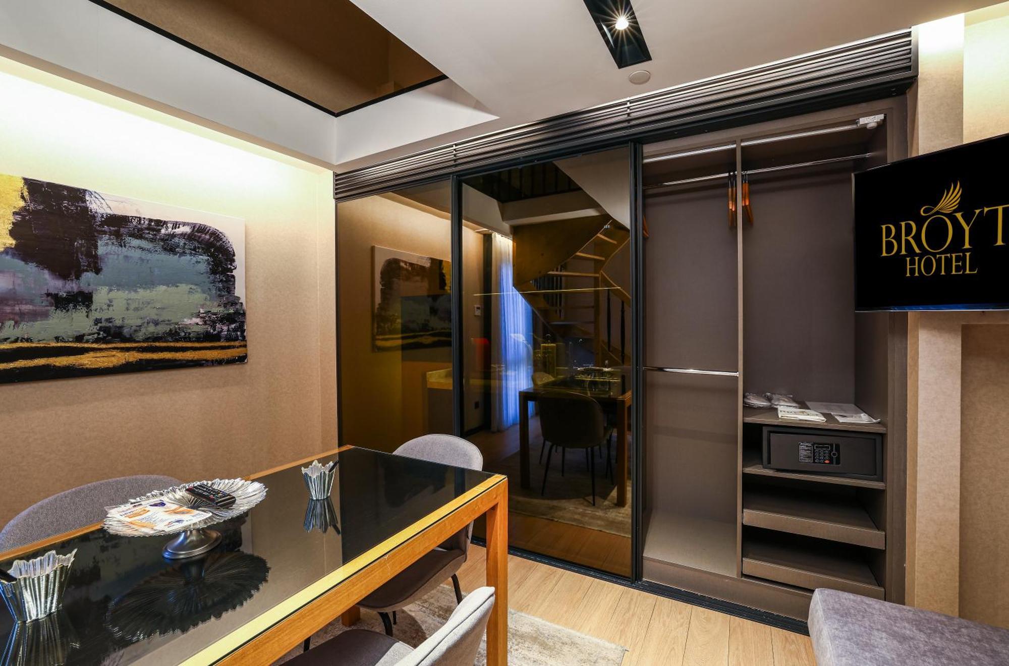 Broyt Hotel Istambul Exterior foto